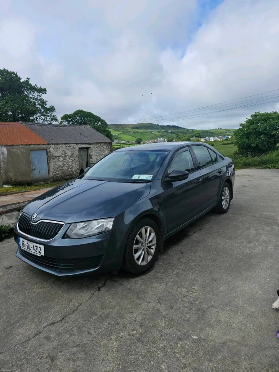 Skoda Octavia - Image 1