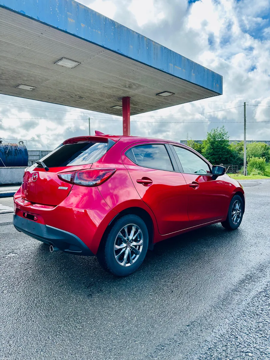 Mazda Damio - Image 6