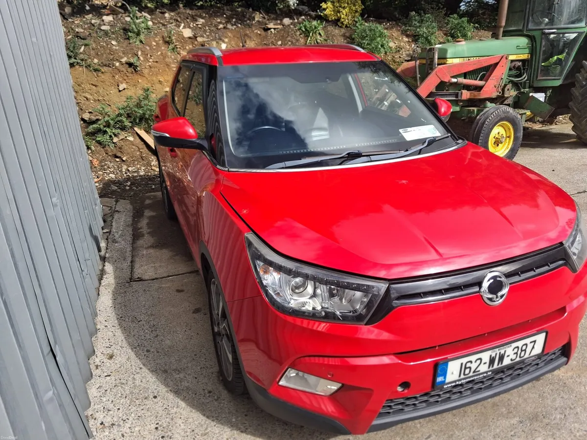 SsangYong ,Driving instructor car.Engine needs fix - Image 1