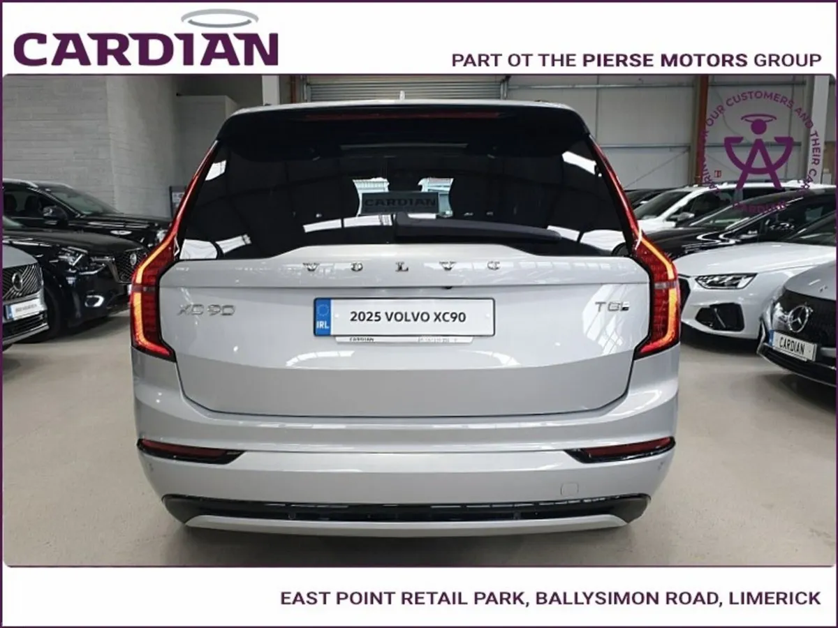 Volvo XC90 XC90 ULTRA DARK T8 AWD RECHARGE - Image 6