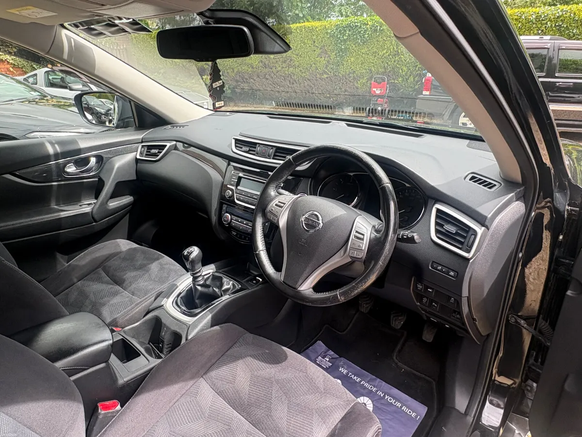 Nissan X-Trail 2017 , 1.6 diesel , 7 seater - Image 3