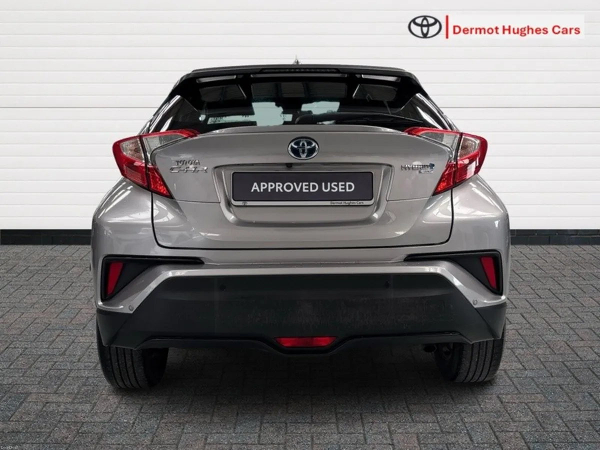 Toyota C-HR HYBRID LUNA 4DR AUTO - Image 4