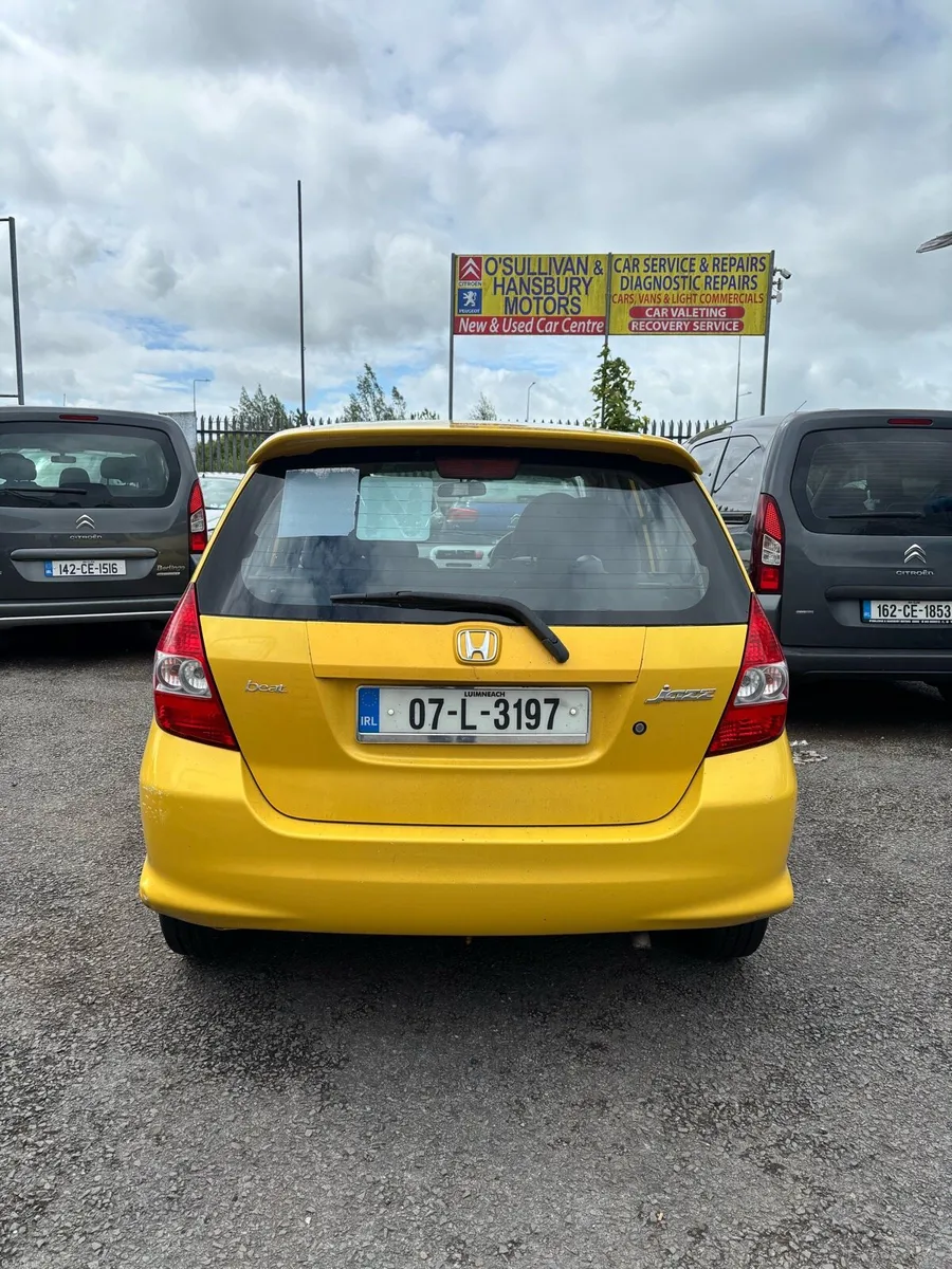 Honda Jazz - Image 2