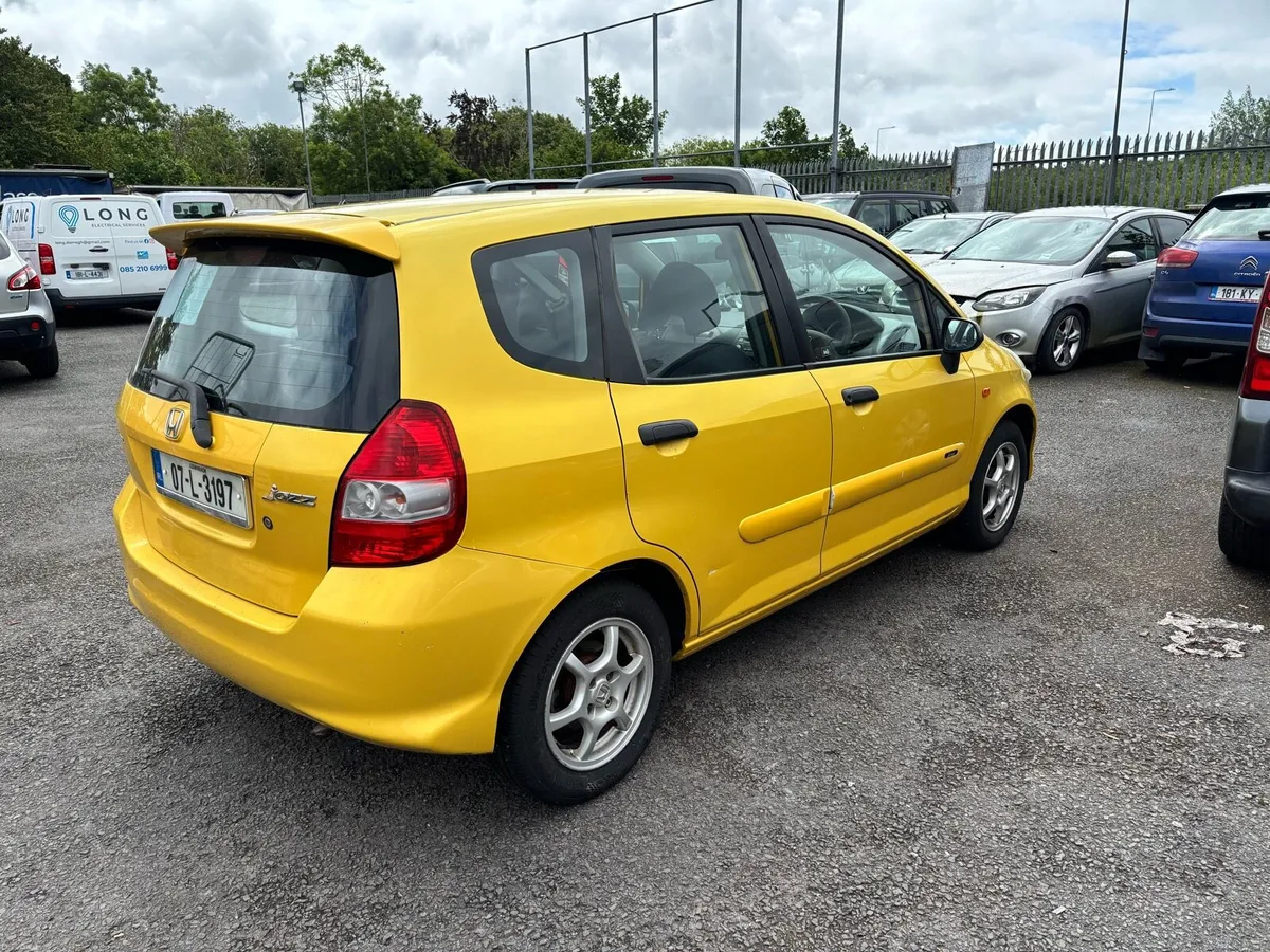 Honda Jazz - Image 3