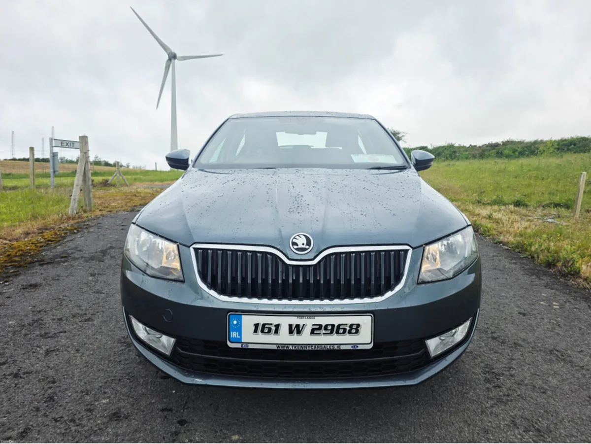 Skoda Octavia STYLE 1.6 TDI 110HP 4DR - Image 3