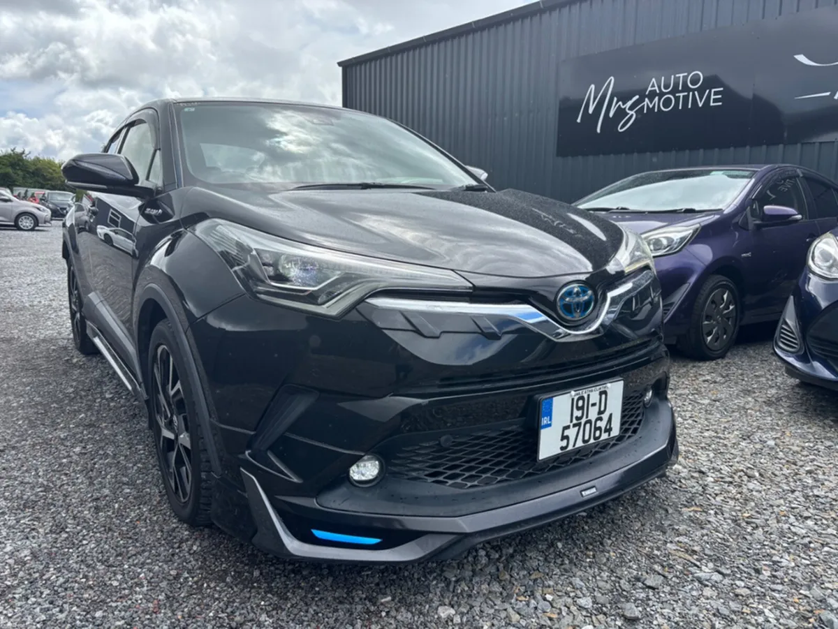 Toyota C-HR 1.8L ZYX10 5DR AUTO - Image 2