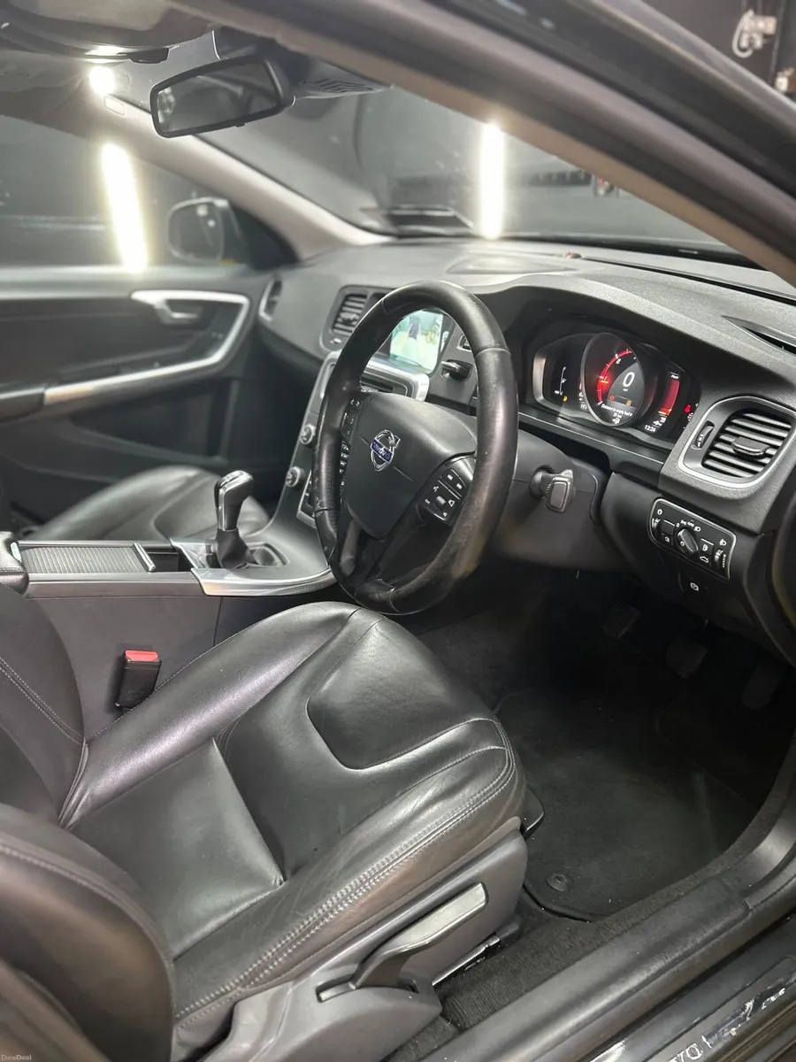 Volvo s60 - Image 5