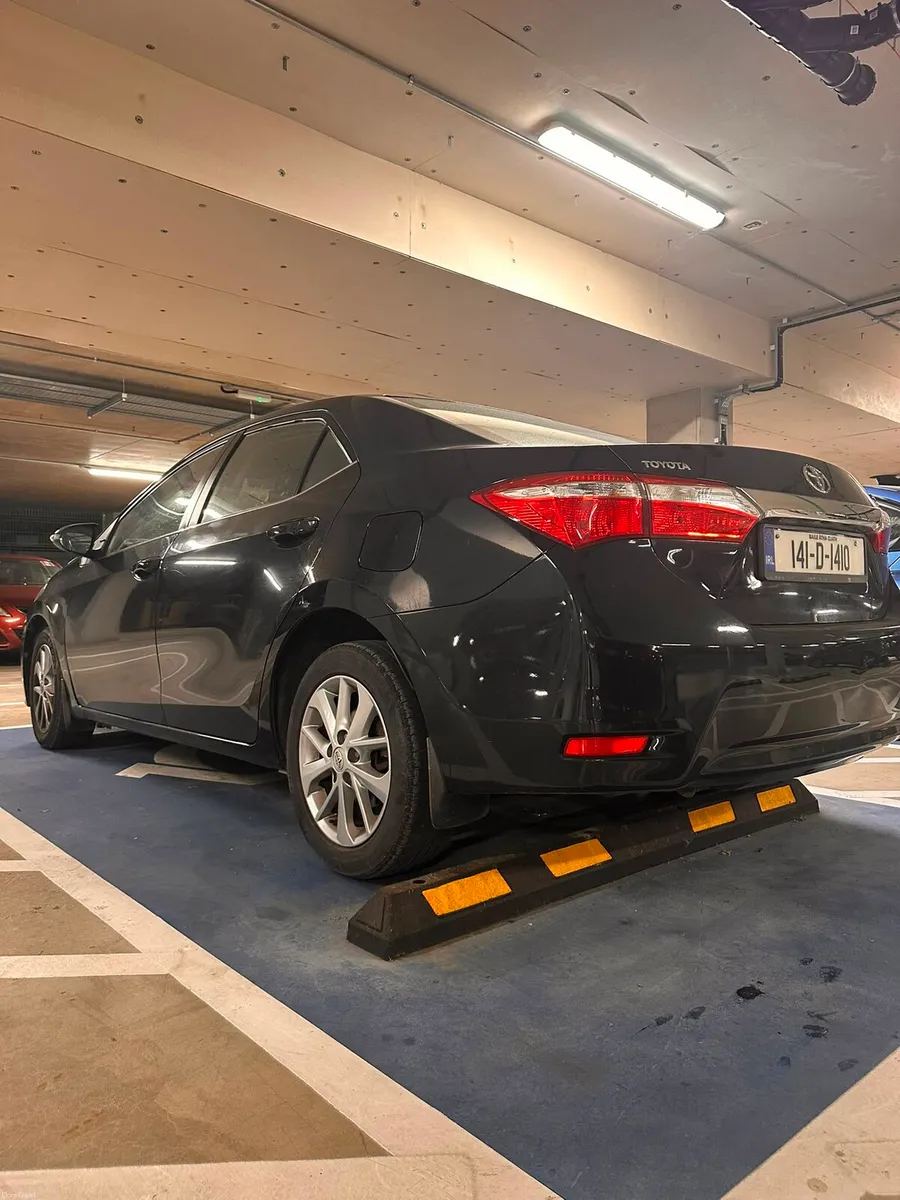 Toyota Corolla - Image 4