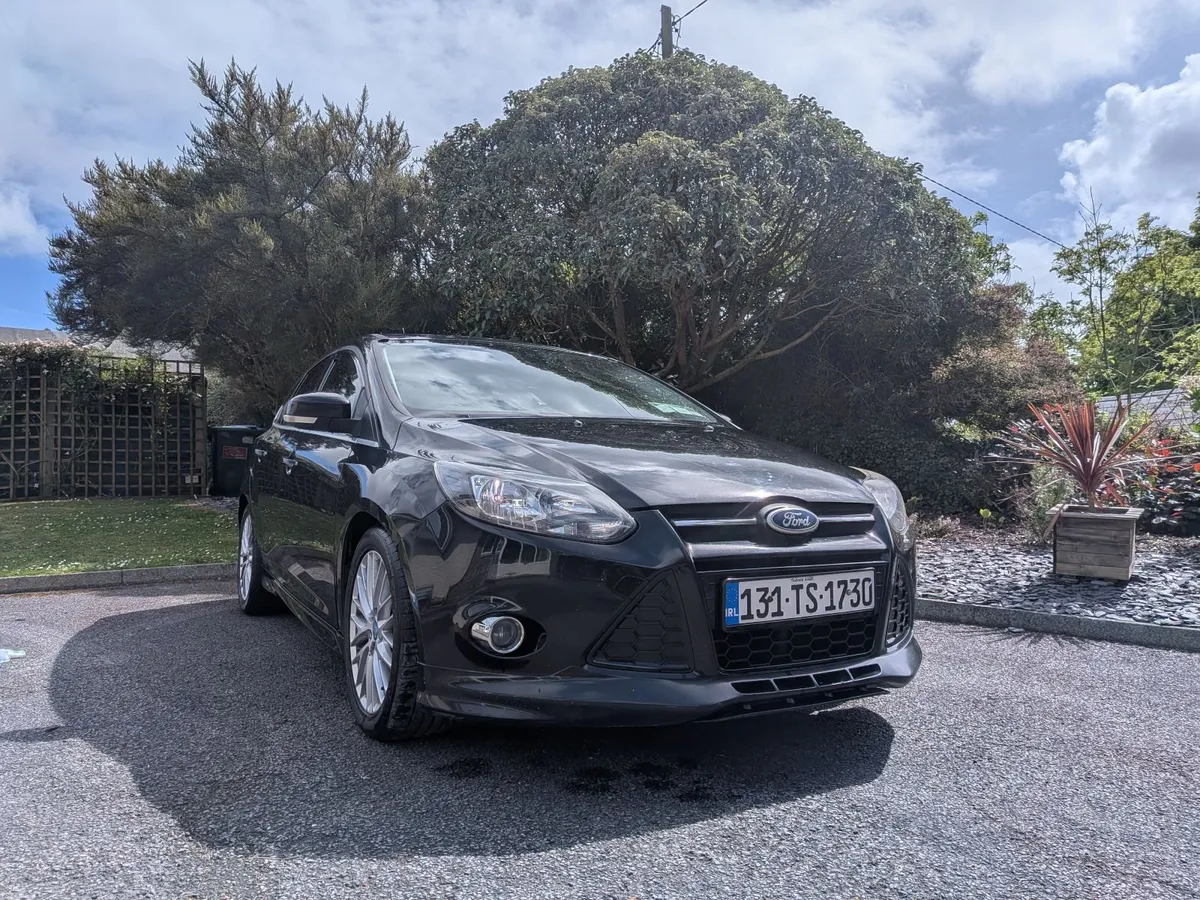 Ford Focus 1.0 EcoBoost Zetec (Engine 77,000km) - Image 2