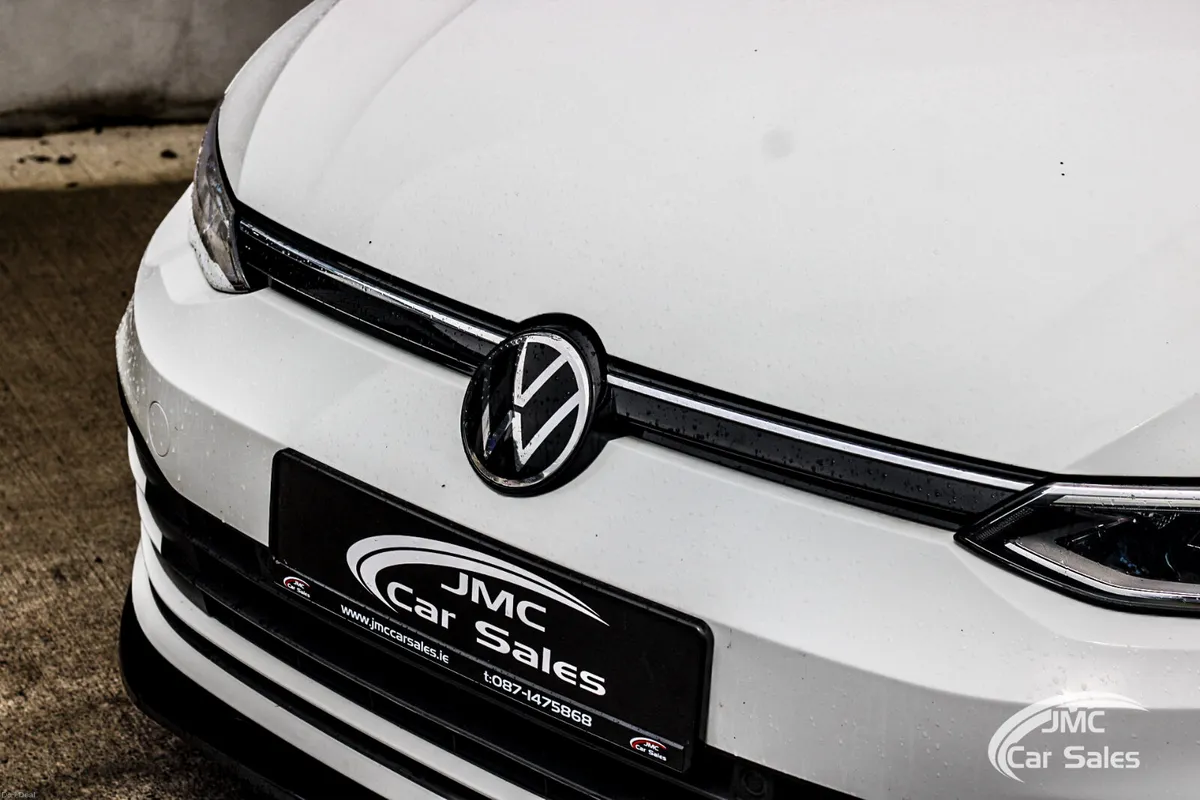 2022 VOLKSWAGEN GOLF 2.0L LOW MILES - Image 4