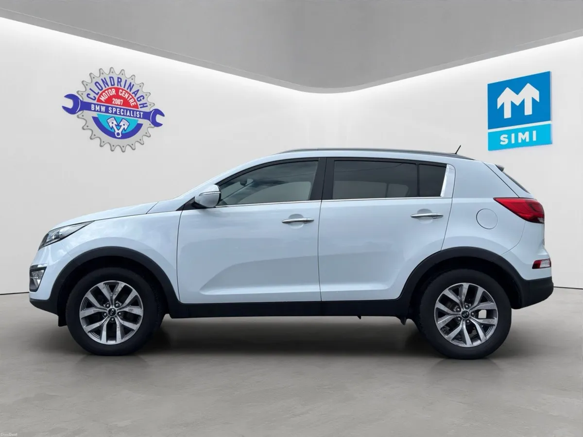 Kia Sportage 1.7 CRDi EXL 2WD ,  Low Mileage - Image 4