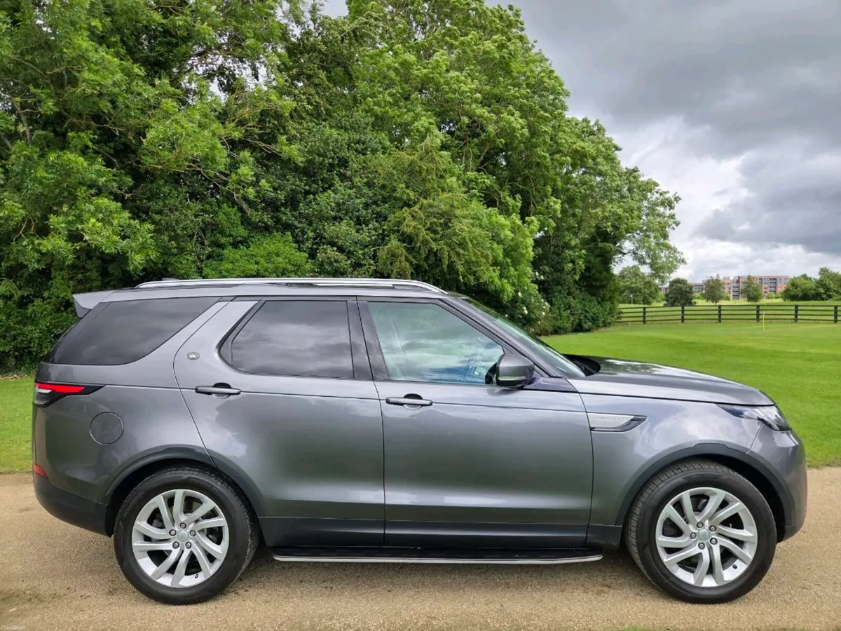 2018 LAND-ROVER DISCOVERY 7 SEATER - Image 1
