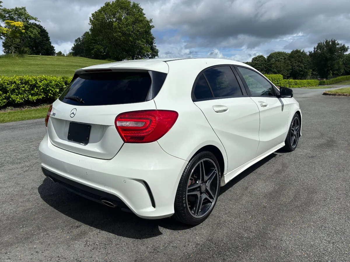 MERCEDES BENZ A180 AMG LINE AUTO 2013 - Image 4