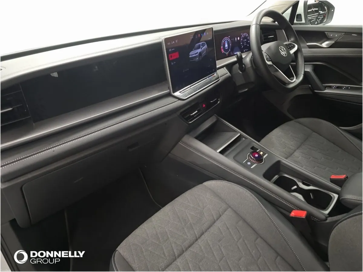 Volkswagen Tayron Diesel Estate Life - Image 2