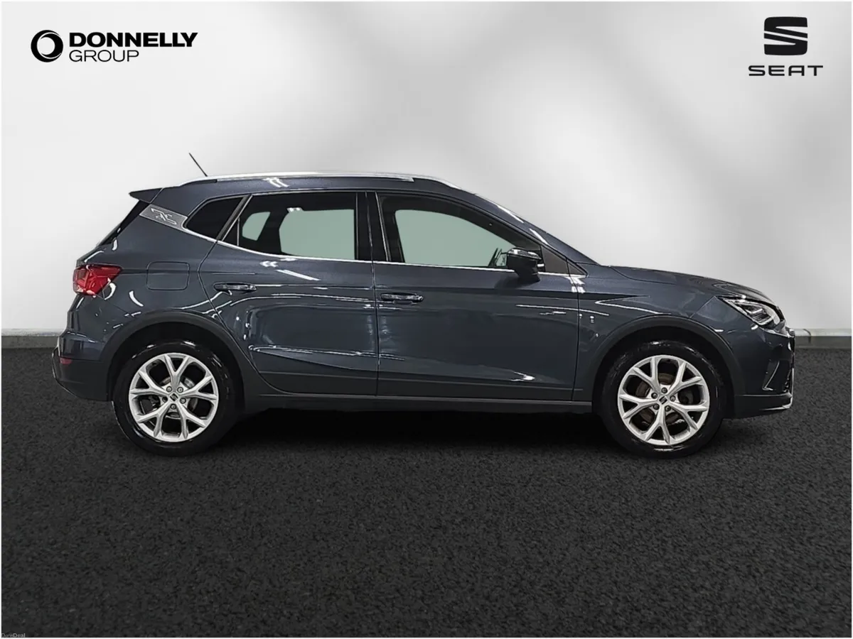 SEAT Arona Hatchback FR - Image 4