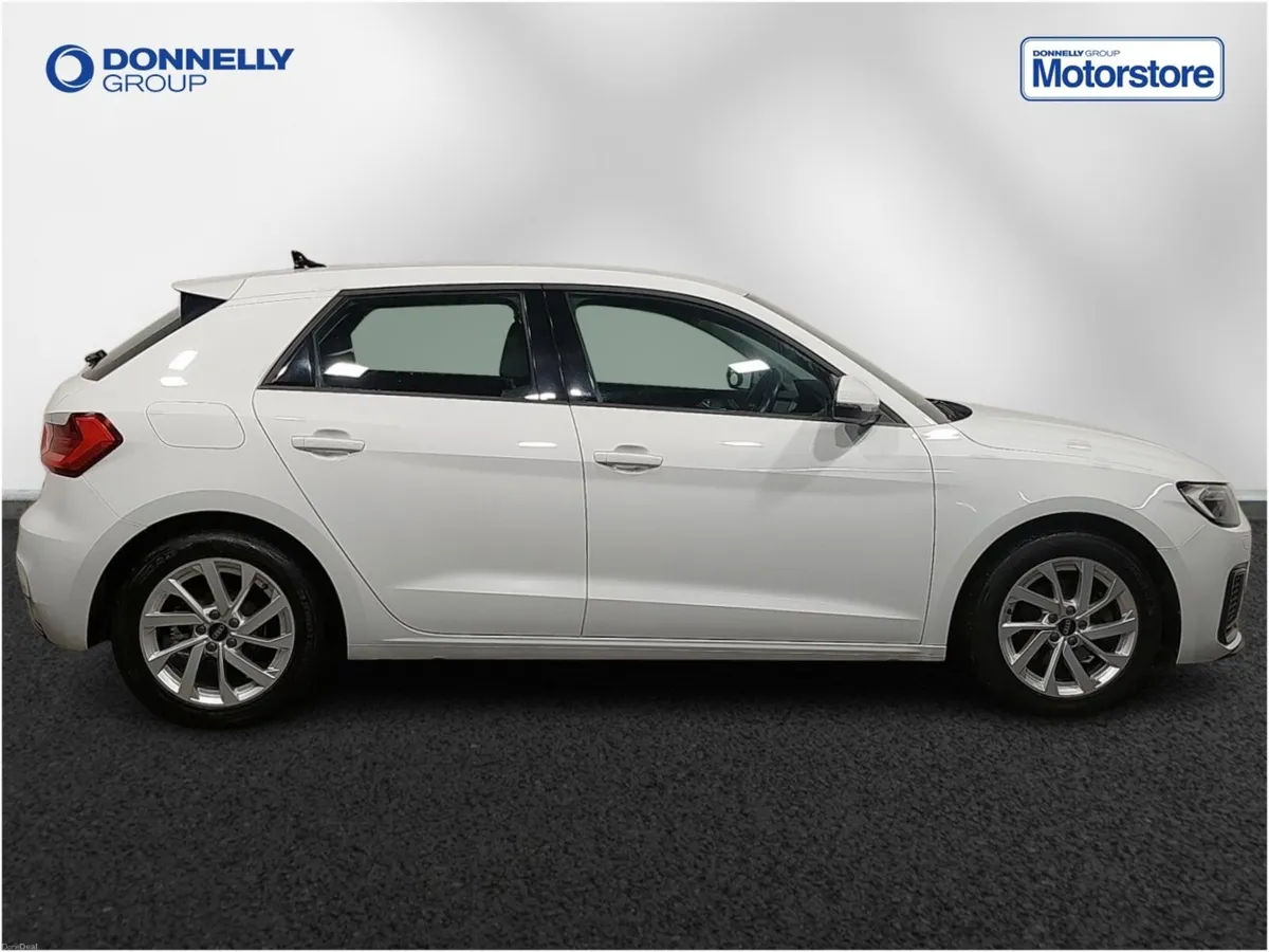 Audi A1 Sportback Sport - Image 3