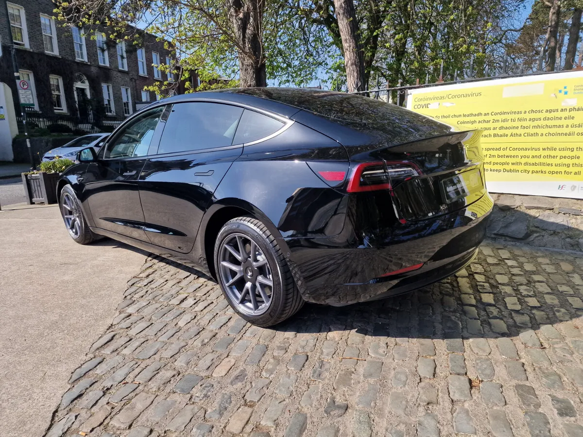 2023 (232) Tesla Model 3 RWD Long Range - Image 2