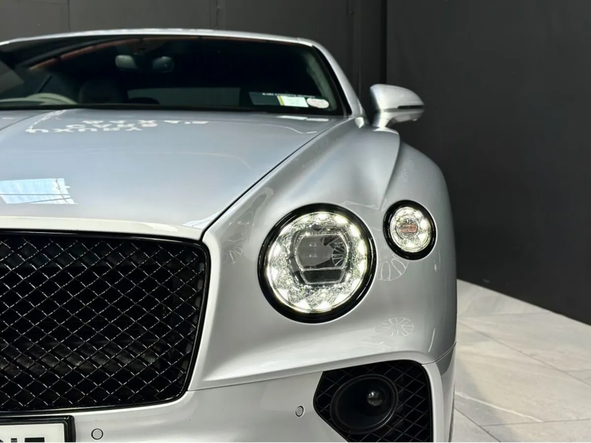 GT V8 HIGH SPEC - Image 6