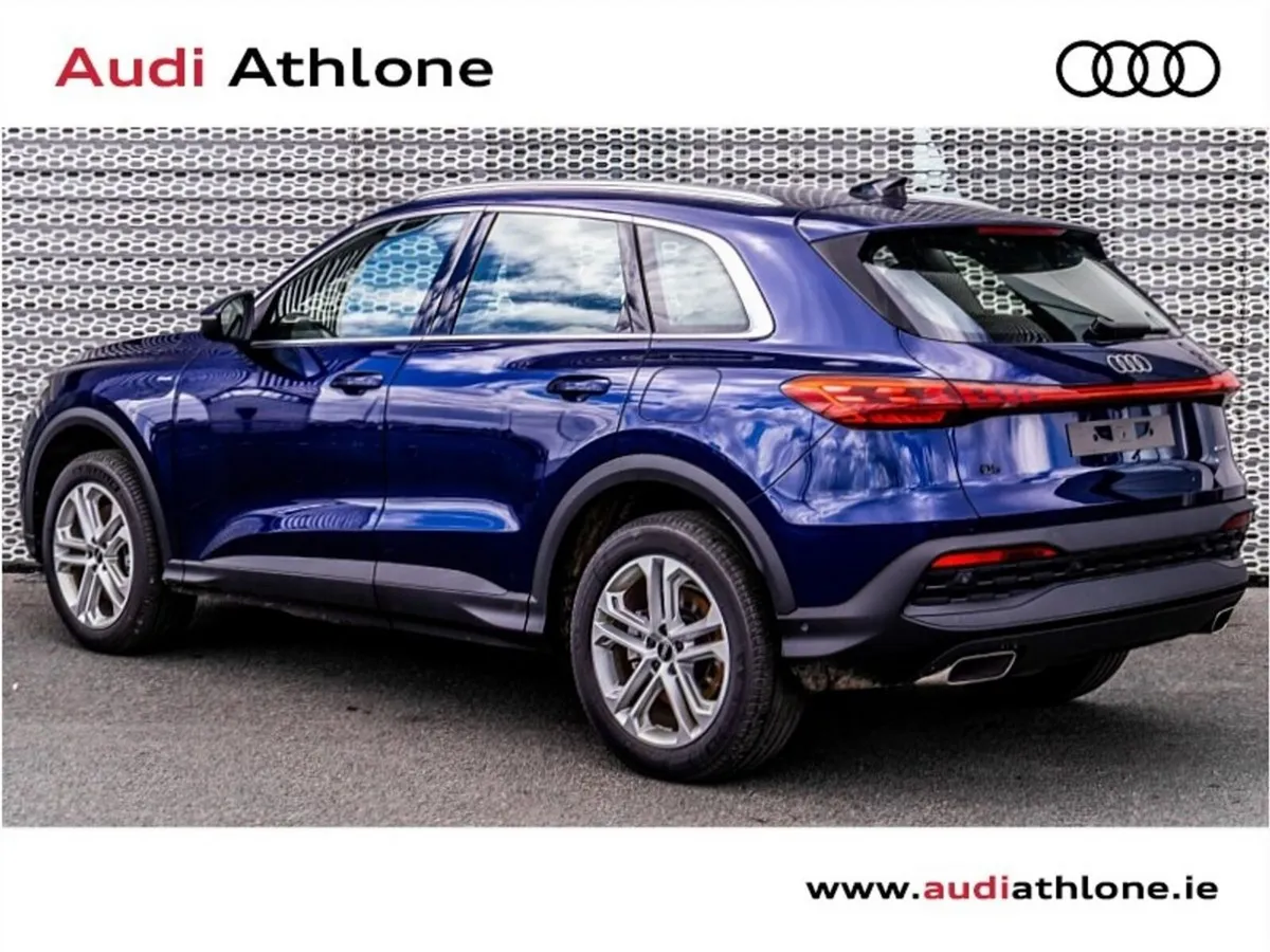 Audi Q5 2.0TFSIe 295BHP quattro SE S-Tronic - IN S - Image 3
