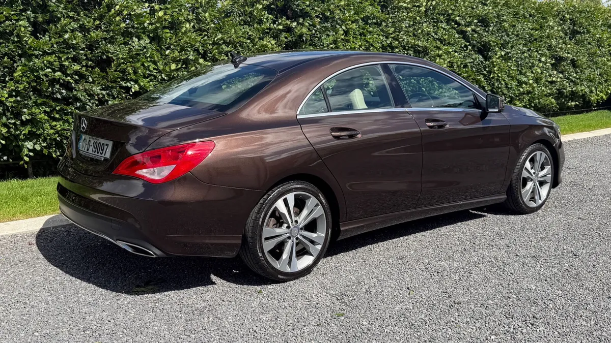 2017 Mercedes Benz CLA 180d Urban - Image 3