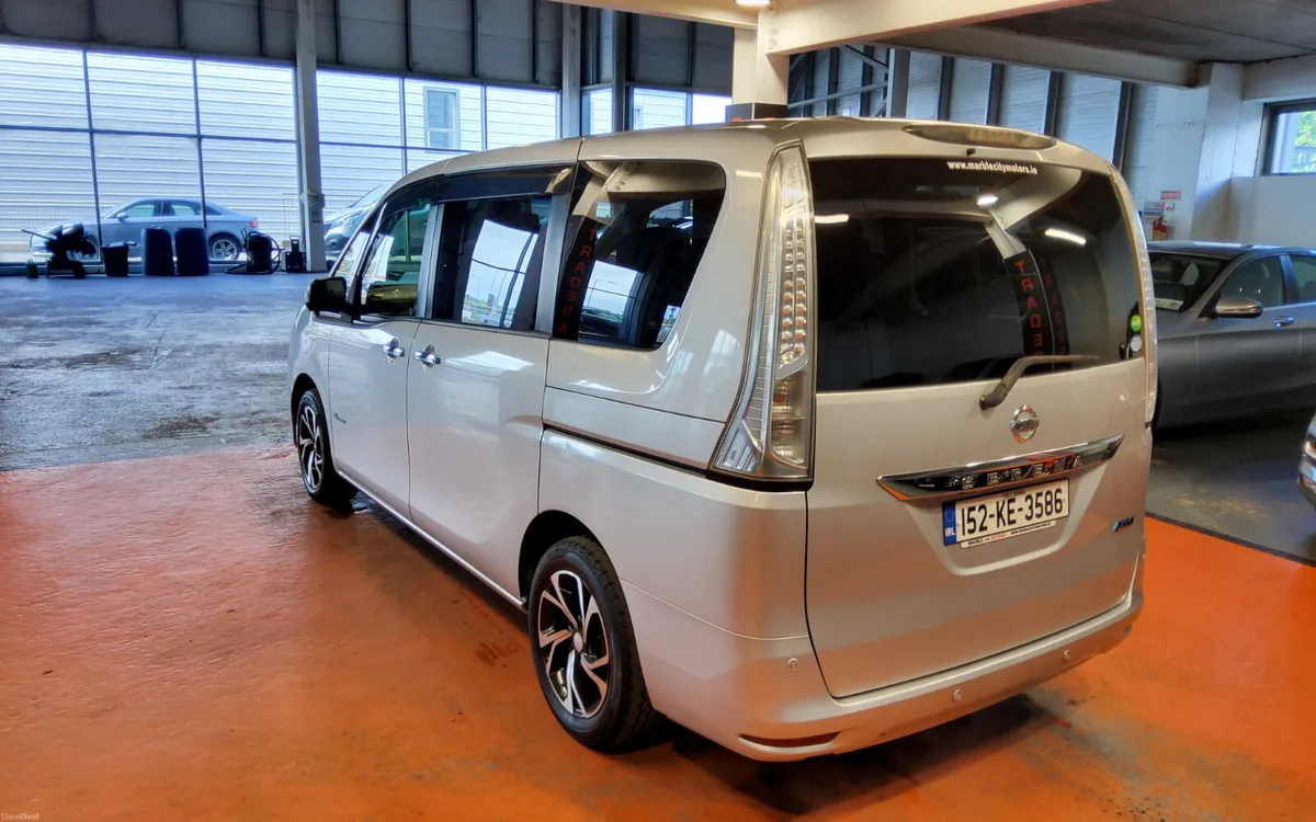 Nissan Serena 2015 - Image 4
