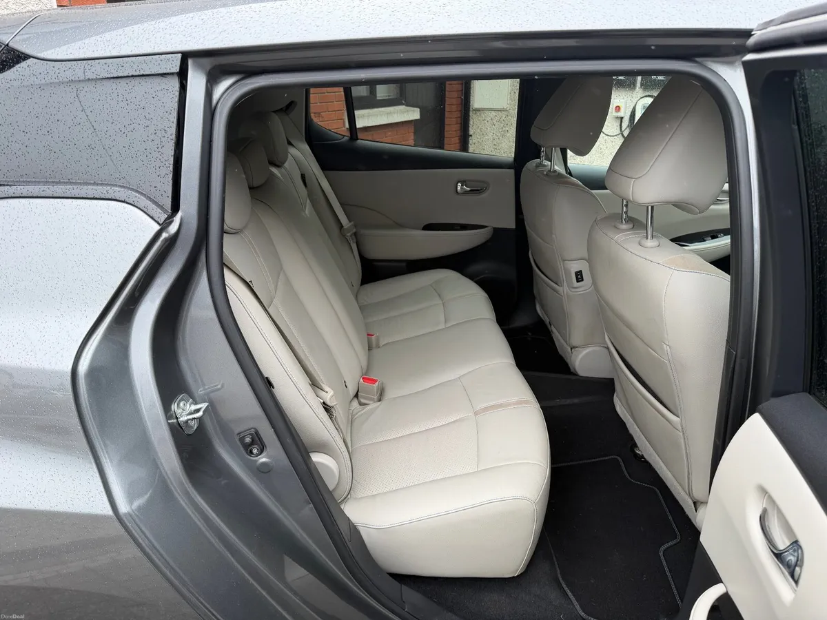 Nissan Leaf 2018 SVE 40Kwh *Low Kms* - Image 3