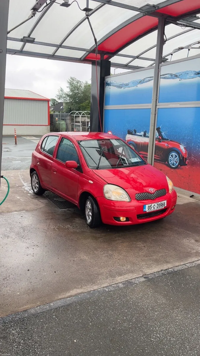 Toyota yaris - Image 2
