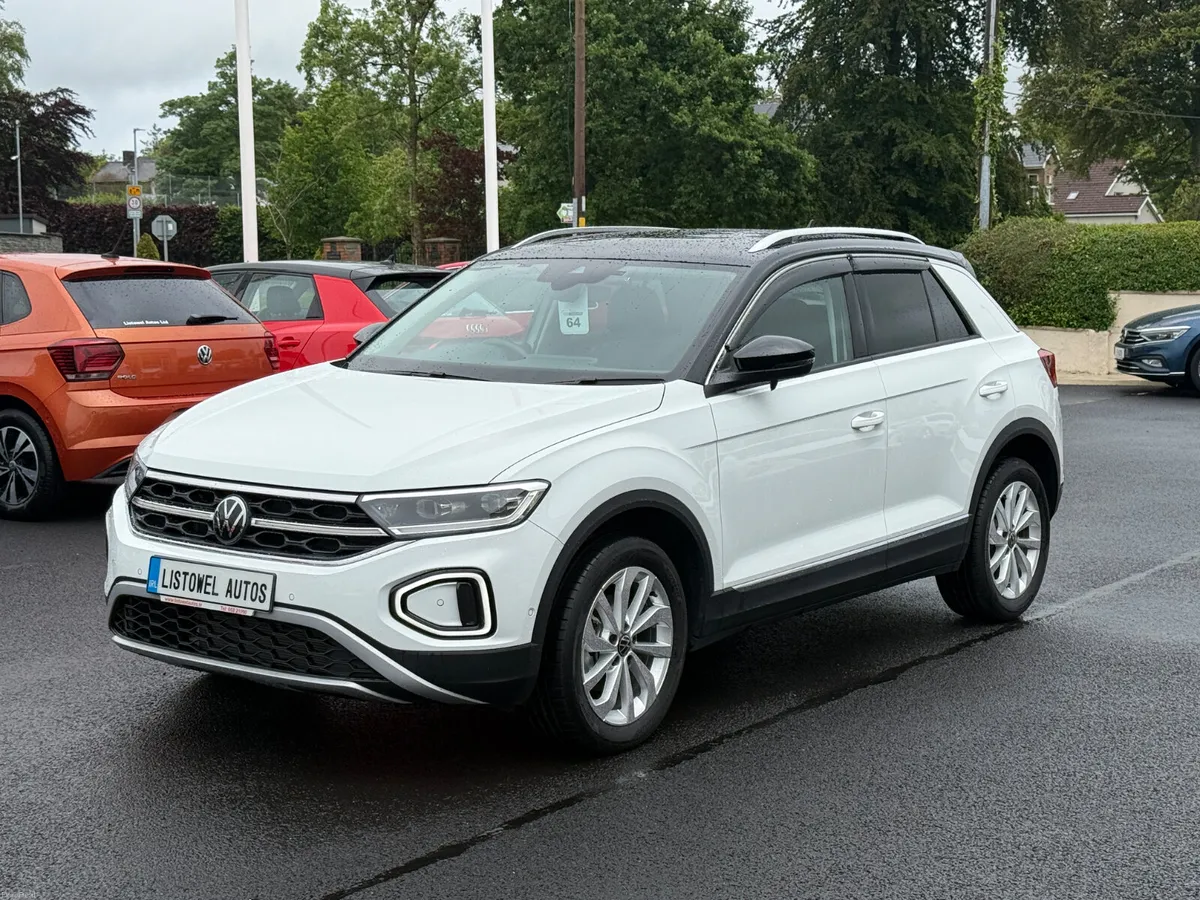 241 VW T-ROC STYLE 150 BHP 1.5 PETROL AUTOMATIC - Image 6