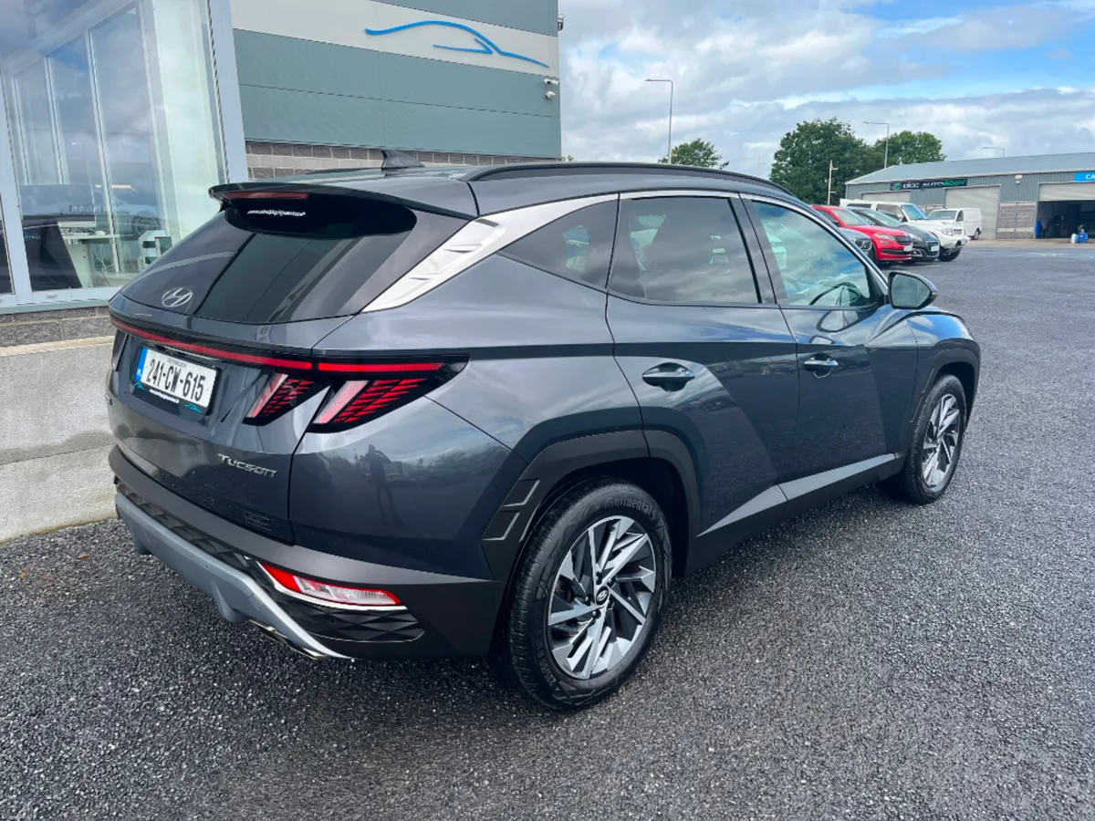 Hyundai Tucson Executive Plus 5DR*QUALITY ASSURED - Image 3