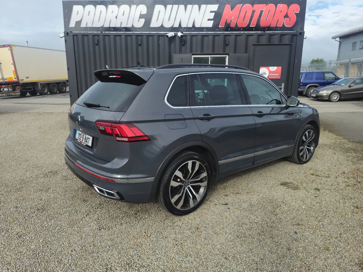 21 Volkswagen Tiguan R Line 2.0TDi Automatic - Image 6