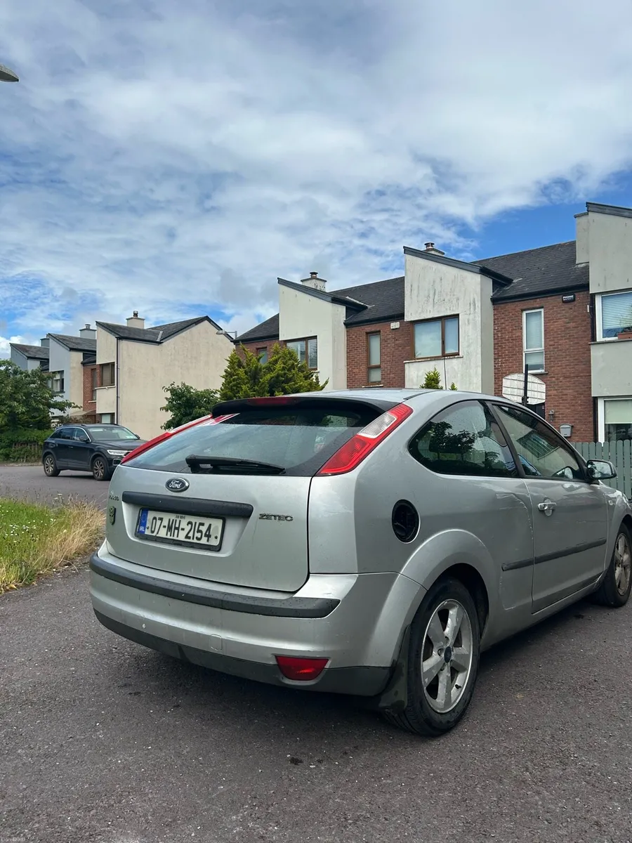 Ford focus Zetec 2007 1.6 Petrol - Image 2