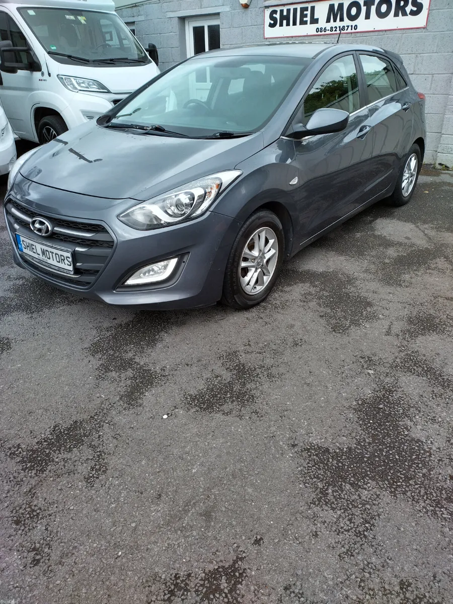 H I30 2016  DIESEL - Image 5