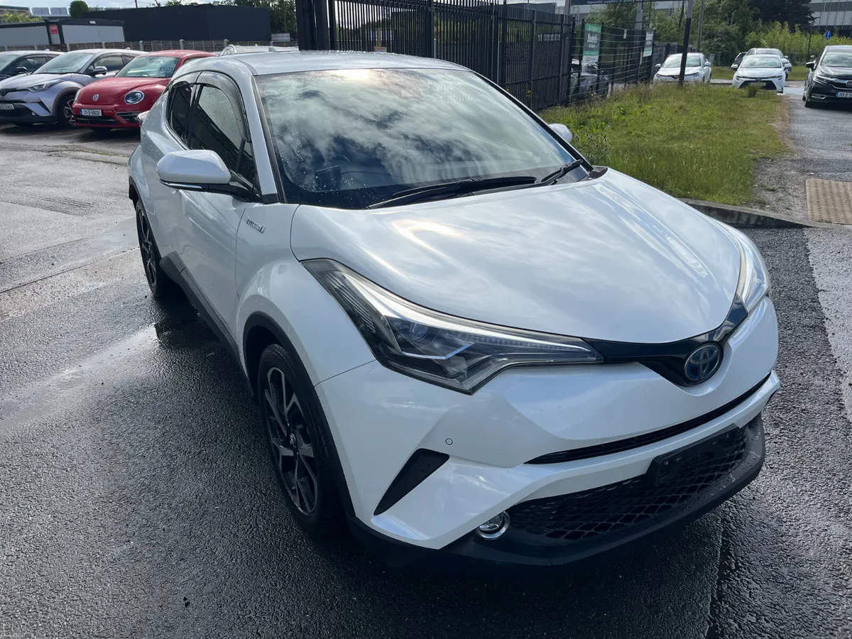 TOYOTA C-HR 2019, 1.8 HYBRID AUTO LOW KM HIGH SPEC - Image 2