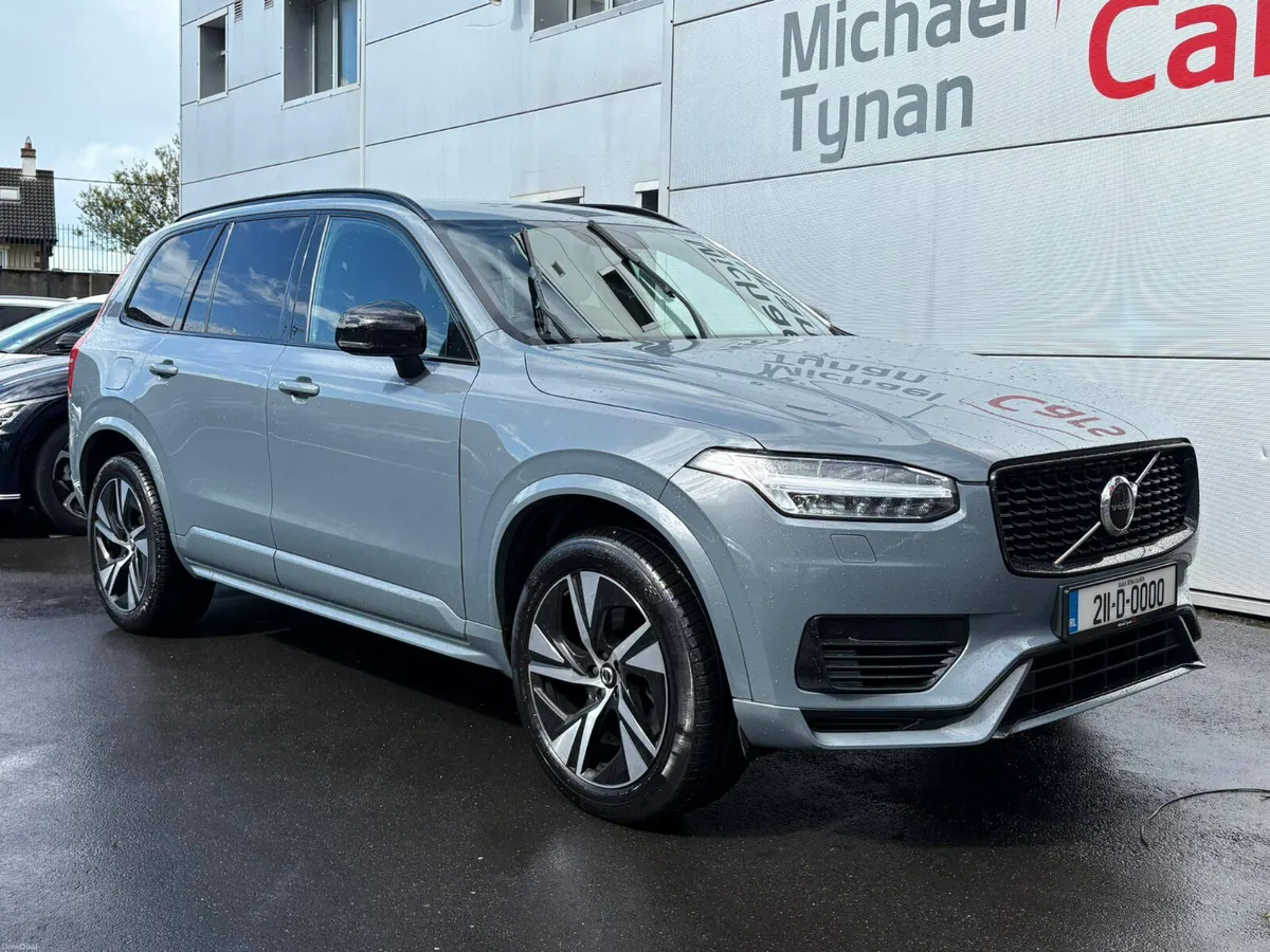 2021 Volvo XC90 T8 R Desibn, Camera, CarPlay, 20" - Image 5
