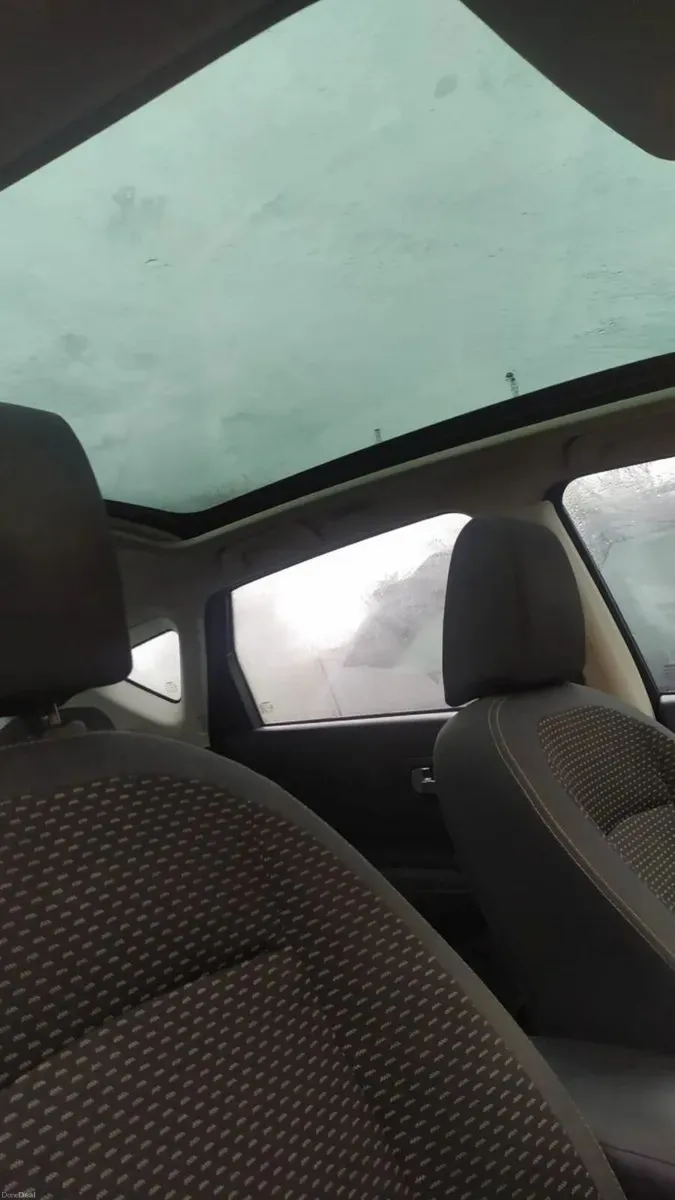 CAR Nissan Qashqai 2008 - Image 3