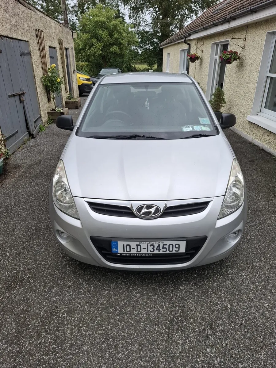 Hyundai i20 - Image 1