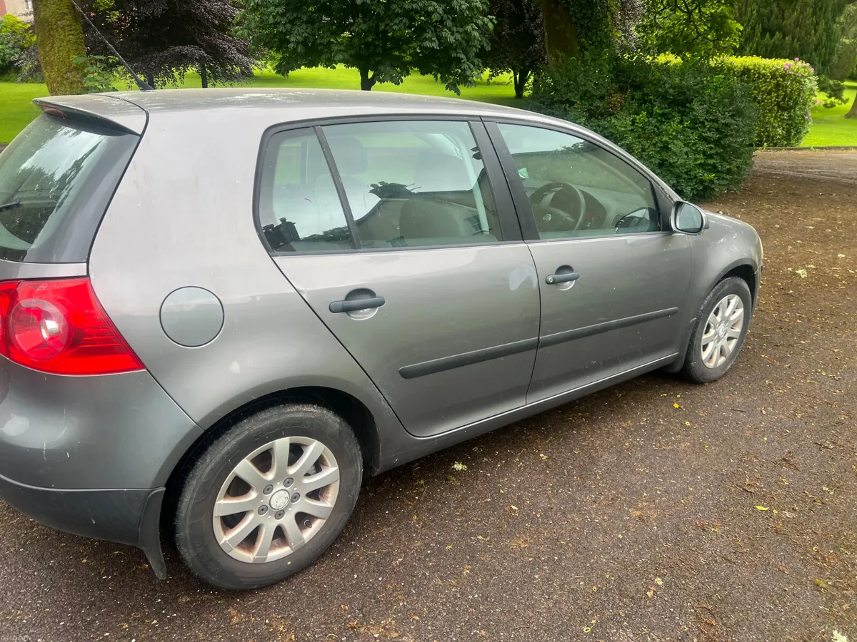 Volkswagen Golf 2005 - Image 4