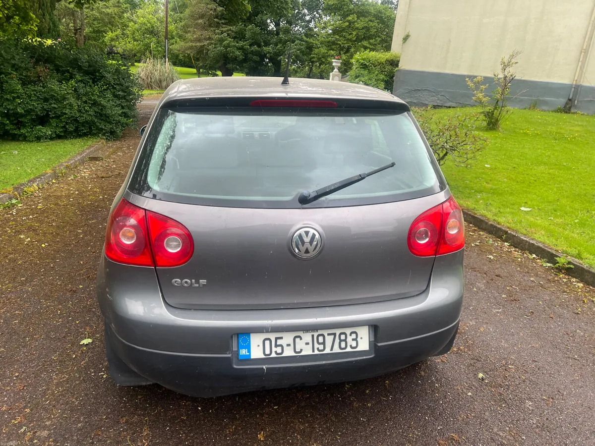 Volkswagen Golf 2005 - Image 3
