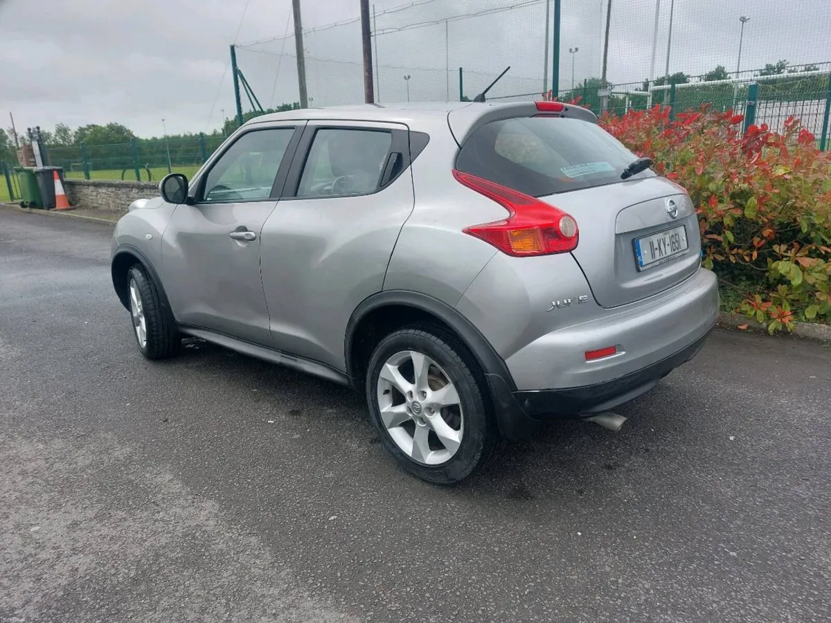 2011 nissan Duke petrol nct 9/27 tax 7/26 - Image 2