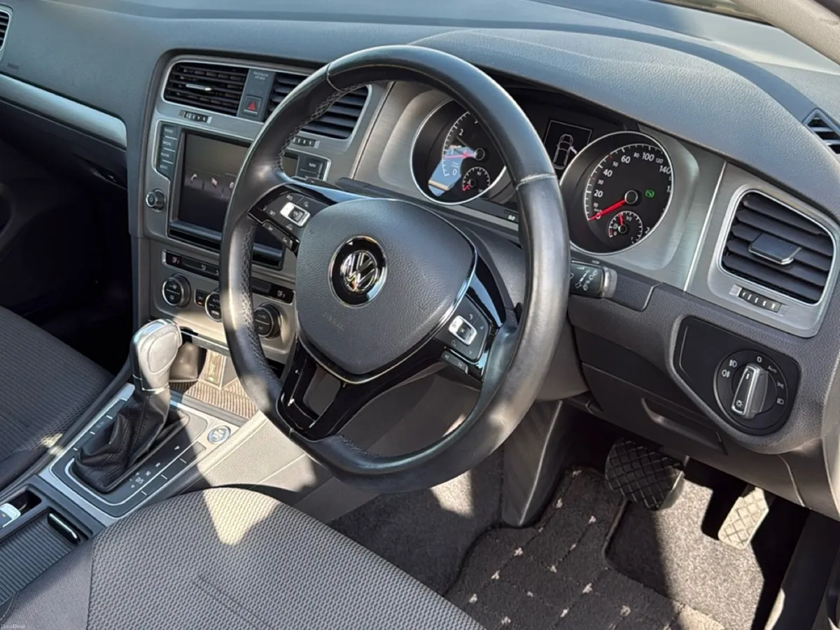 VOLKSWAGEN GOLF 1.2 TSI AUTO 2015 - Image 4