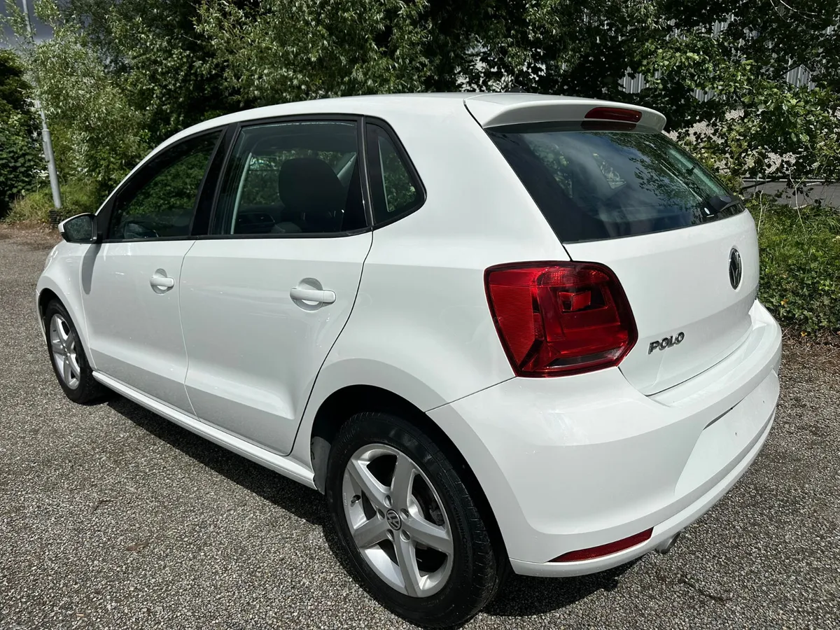 VolkswagenPolo 2016 auto!!! - Image 4