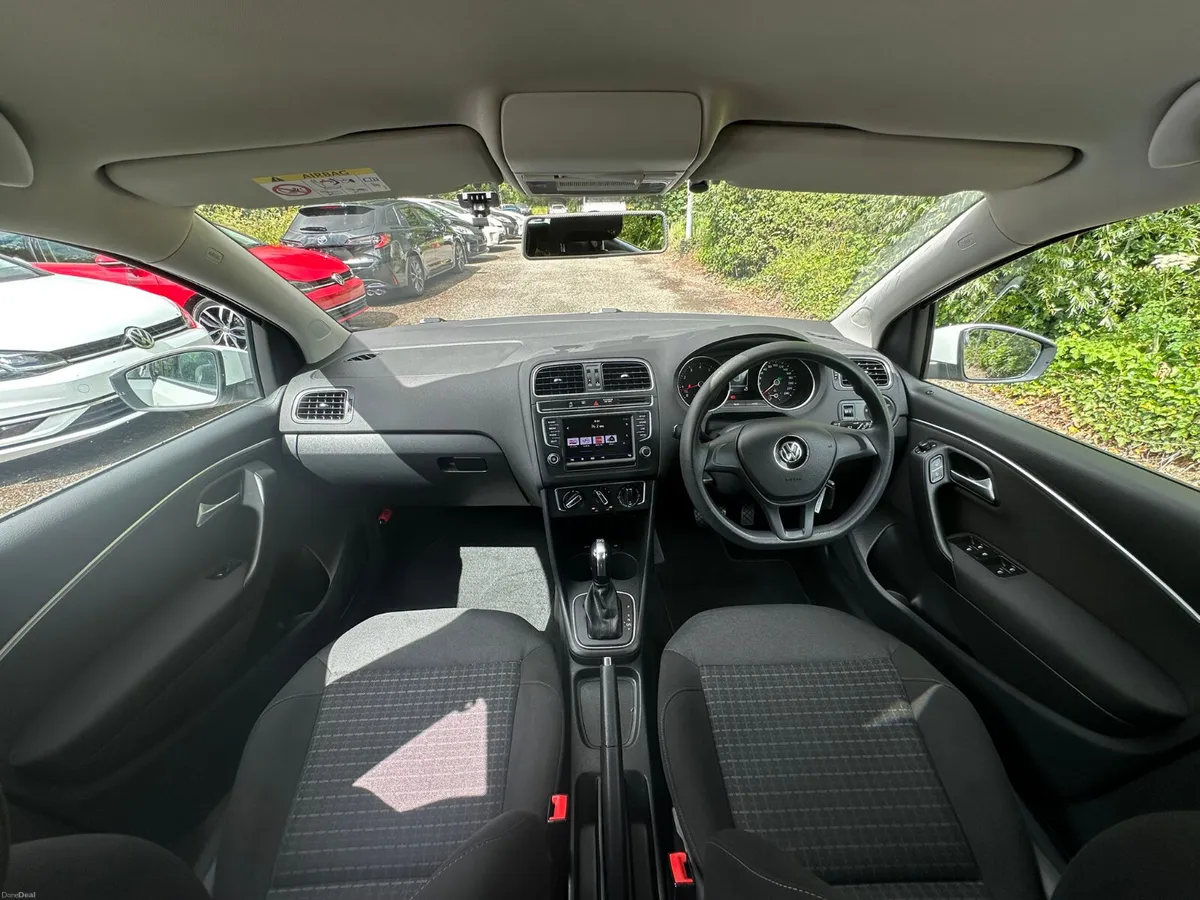 VolkswagenPolo 2016 auto!!! - Image 5