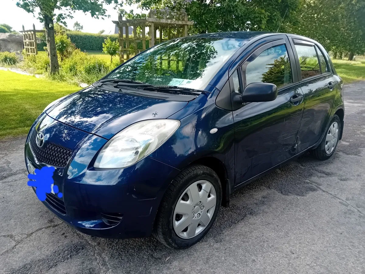 Toyota Yaris 2007 - Image 2