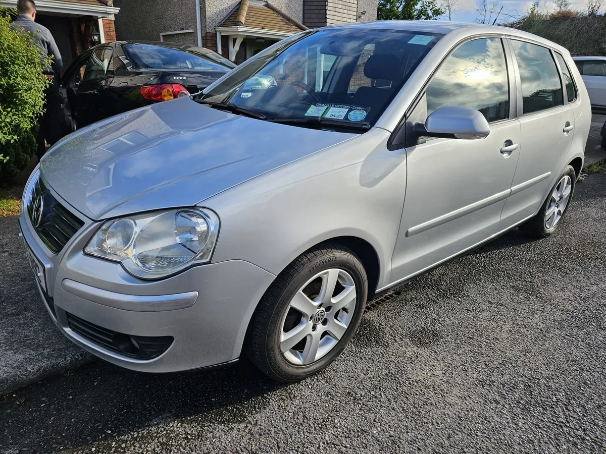 Volkswagen Polo 1.2 Petrol 2008 - Image 1