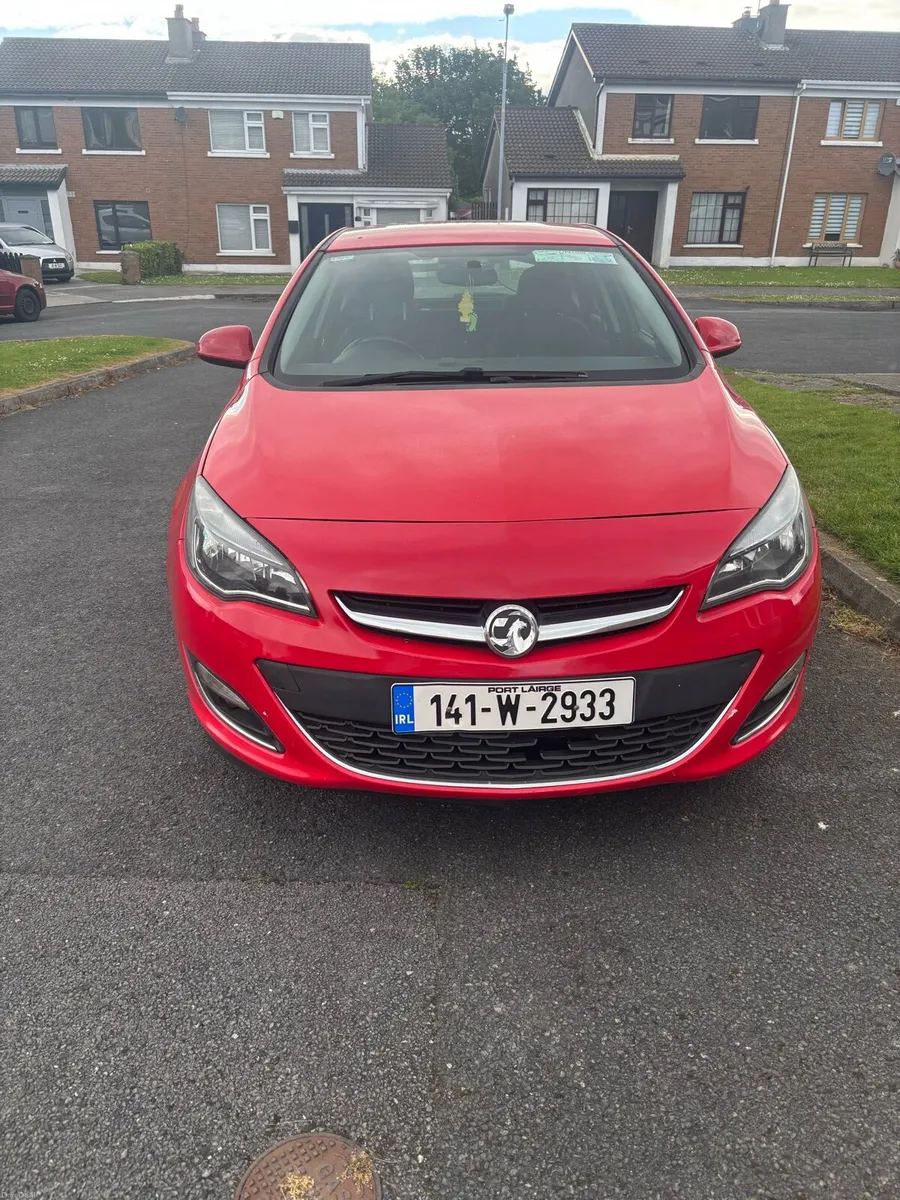 Car - Image 1