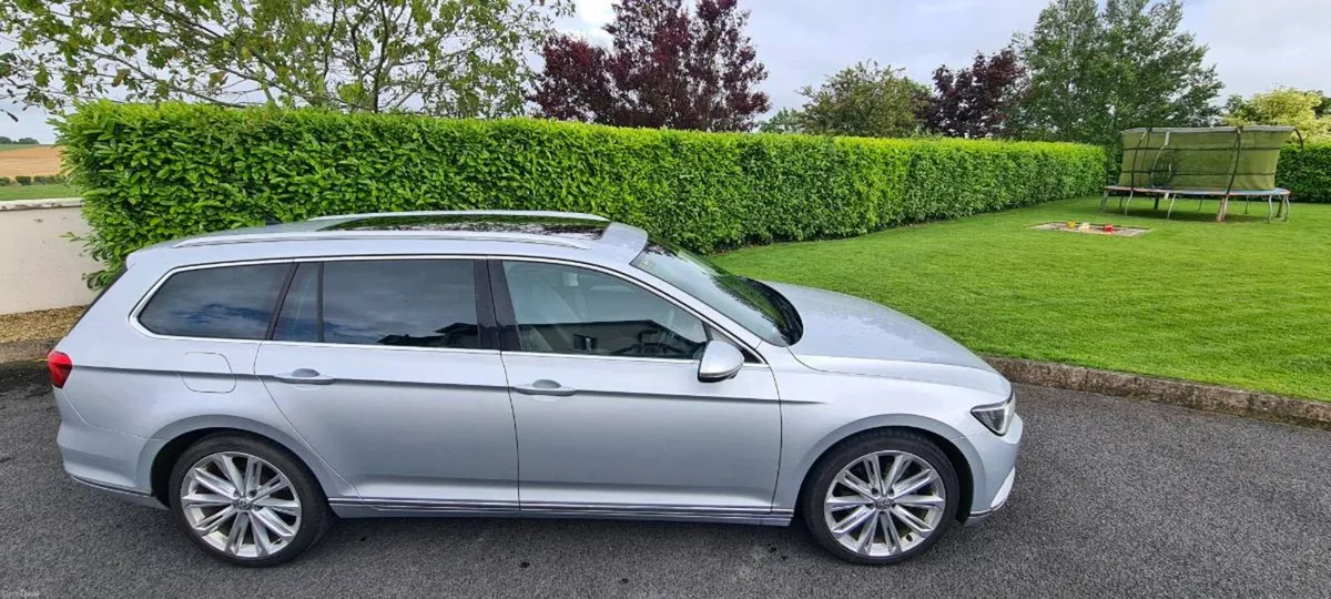 Volkswagen Passat 2.0 TDI GT DSG – Panoramic Roof - Image 4