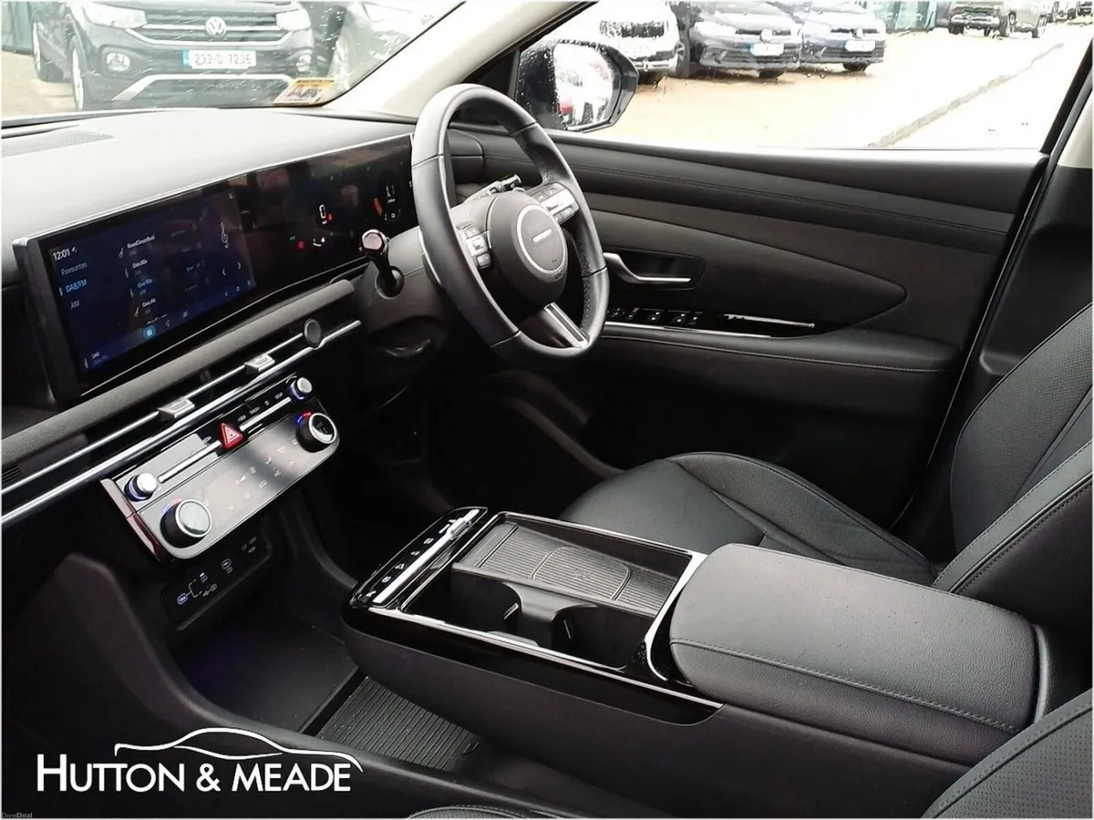 Hyundai Tucson Executive PHEV 1.6 Petrol 5dr - Image 5