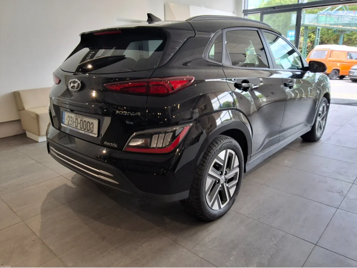 Hyundai KONA EV ULTIMATE SPEC **  Long Range Batte - Image 2