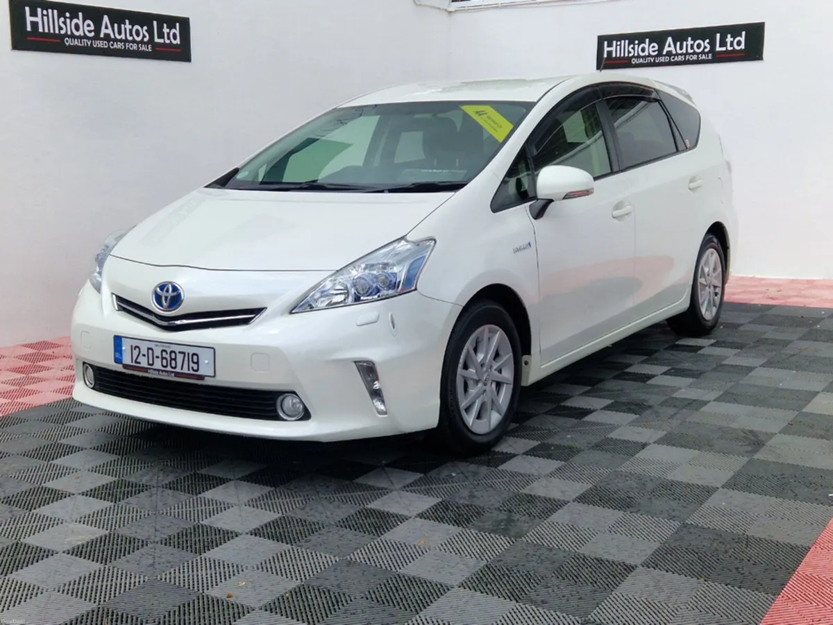 Toyota Prius ALPHA 7 SEATER HYBRID, AUTOMATIC - Image 2