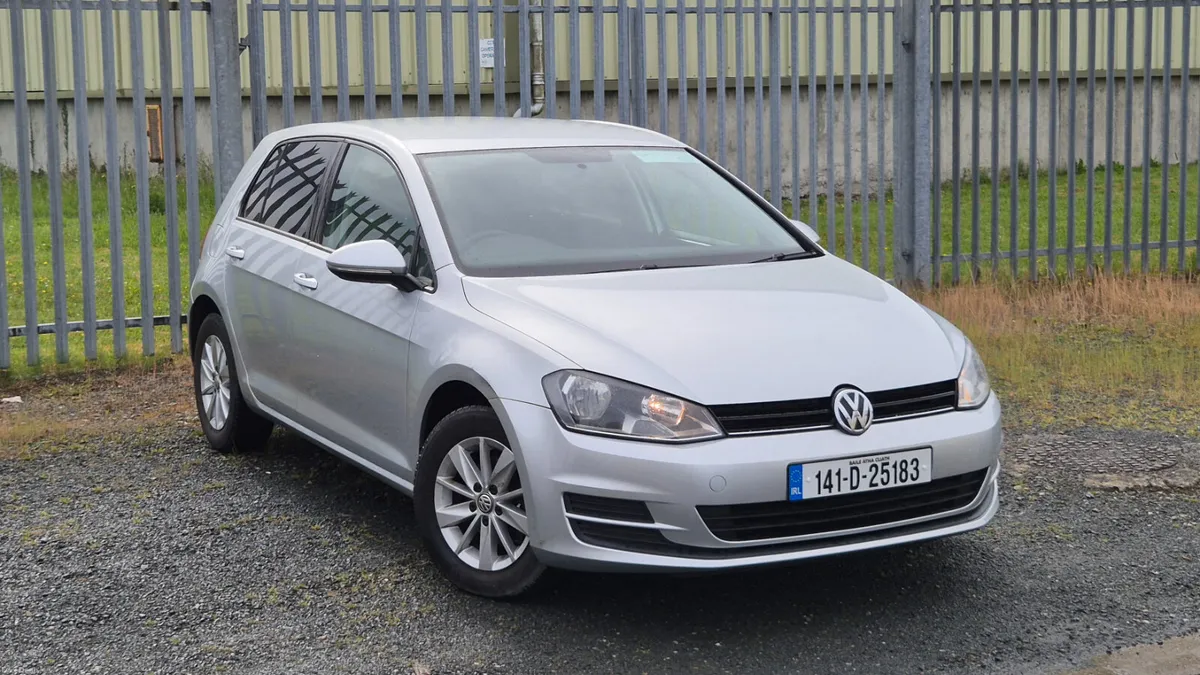 Volkswagen Golf Comfortline 1.2TSI 110HP Automatic - Image 1